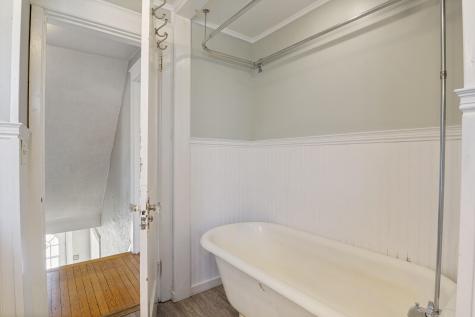396 Ocean Avenue Portland ME 04103