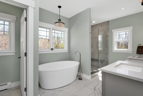 90 Tarkiln Hill Road Raymond ME 04071