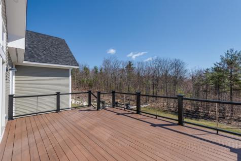 90 Tarkiln Hill Road Raymond ME 04071