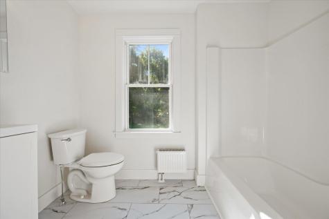 25 Lincoln Street Ellsworth ME 04605