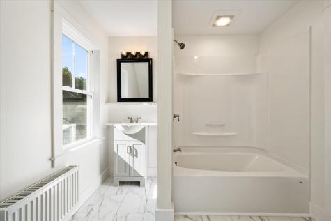 25 Lincoln Street Ellsworth ME 04605