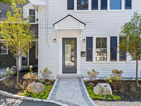 25 Lincoln Street Ellsworth ME 04605