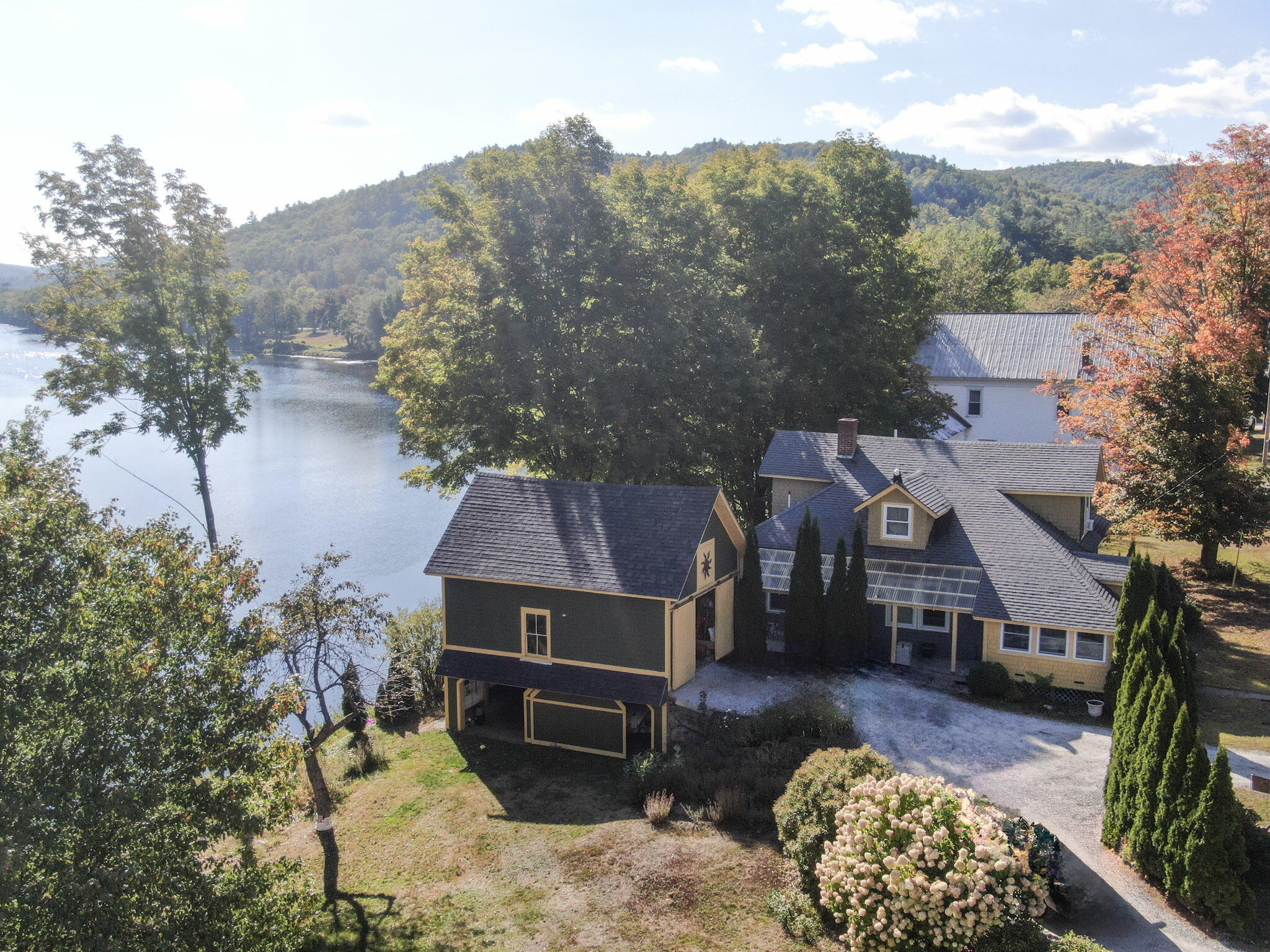 1359 Route 2 Rumford ME 04276