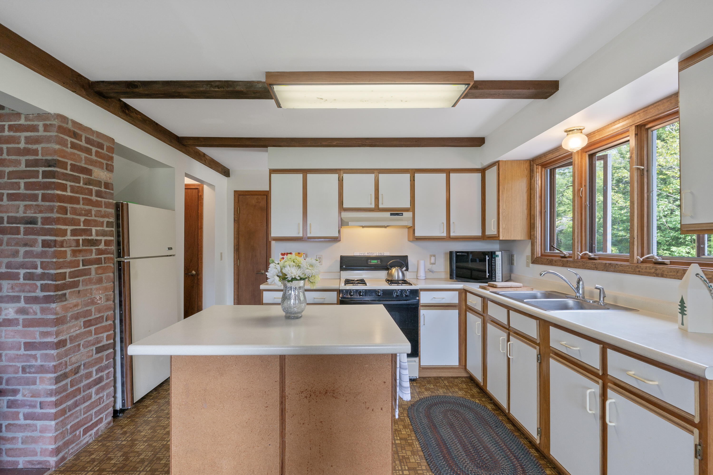 48 Percy Cove Road Nobleboro ME 04555