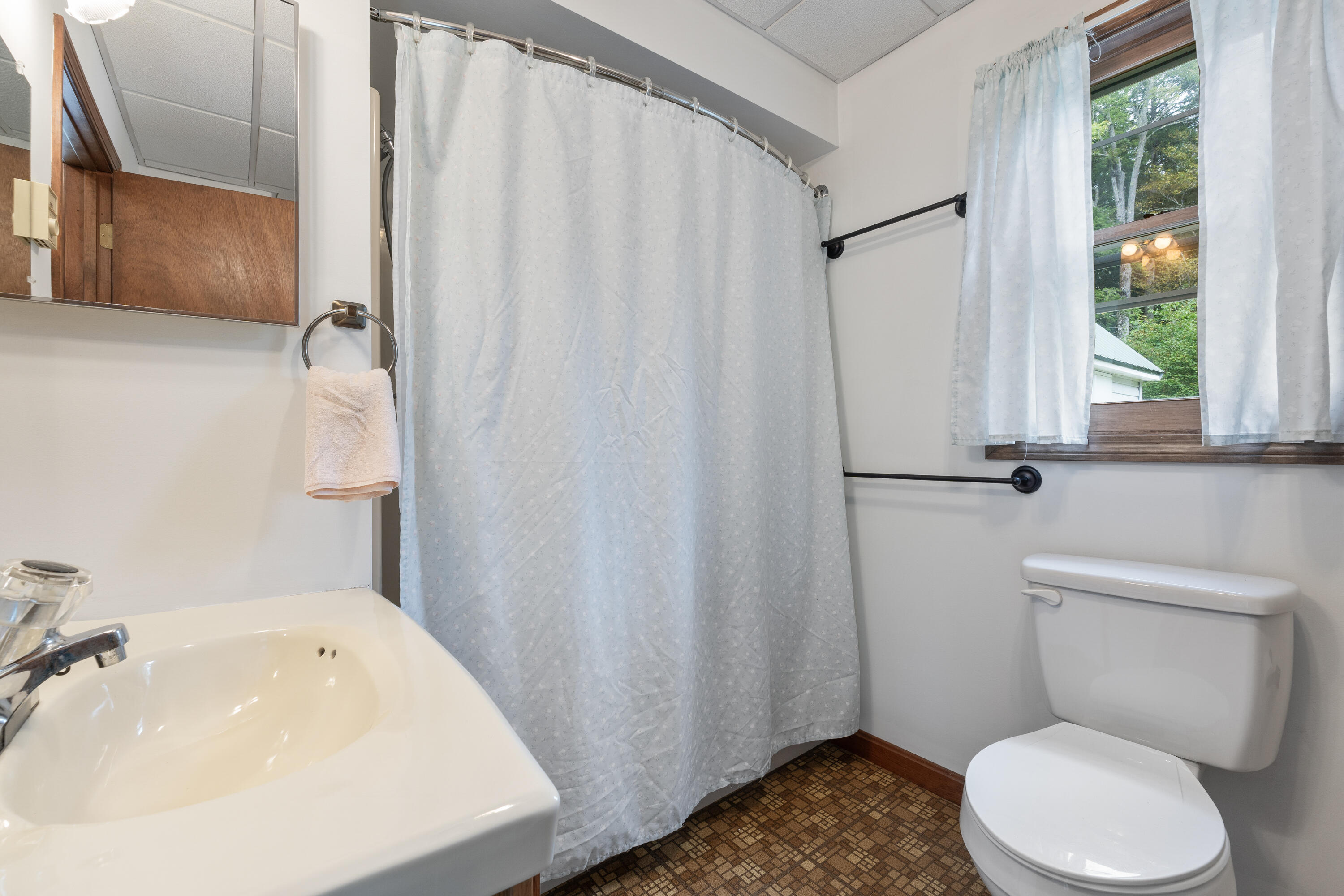 48 Percy Cove Road Nobleboro ME 04555