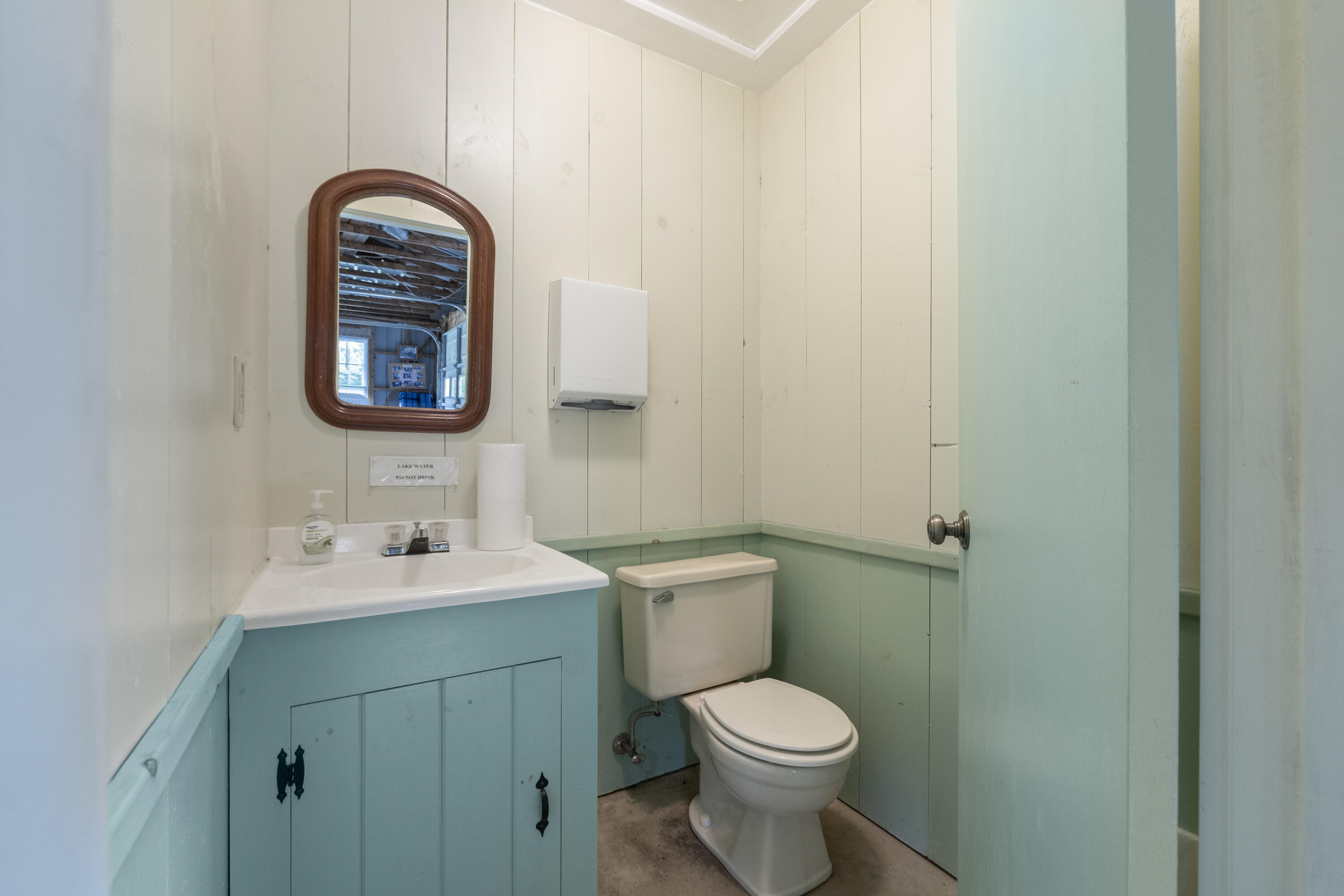 48 Percy Cove Road Nobleboro ME 04555