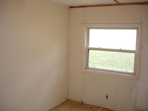 8 Holiday Lane Standish ME 04084