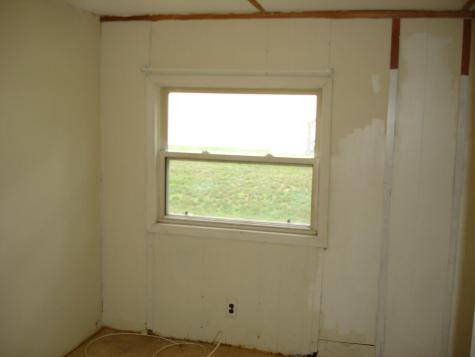 8 Holiday Lane Standish ME 04084