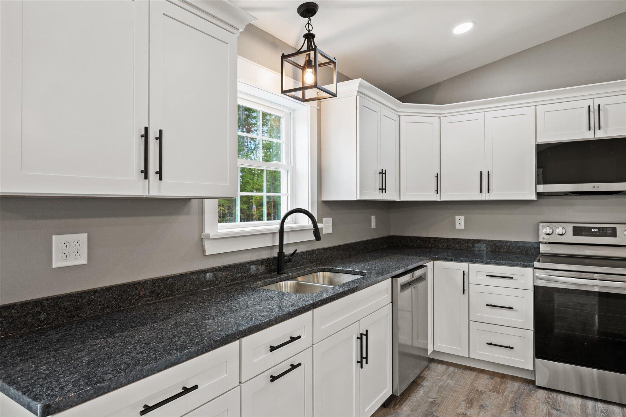 633 Streamside Avenue Hermon ME 04401