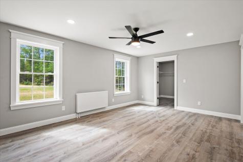 633 Streamside Avenue Hermon ME 04401