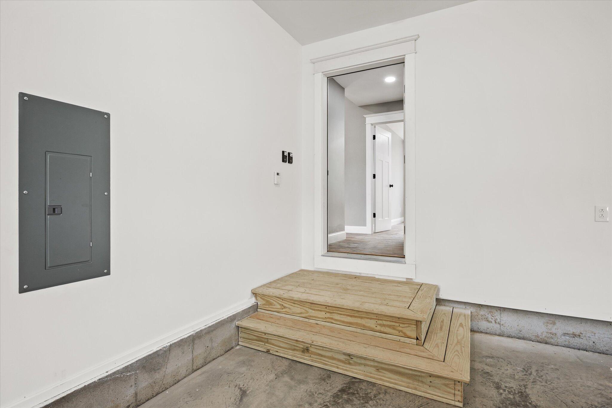 633 Streamside Avenue Hermon ME 04401