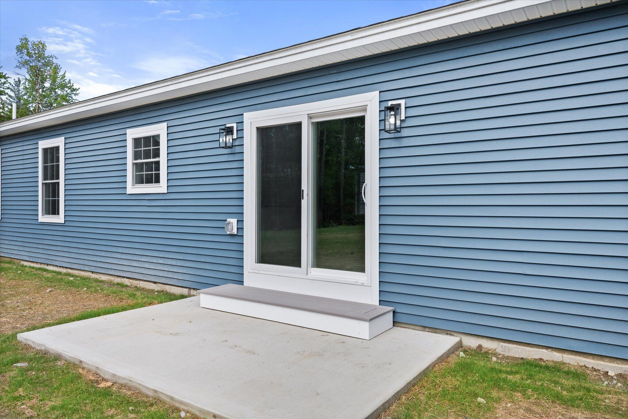 633 Streamside Avenue Hermon ME 04401