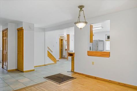 401 Auburn Road Peru ME 04290