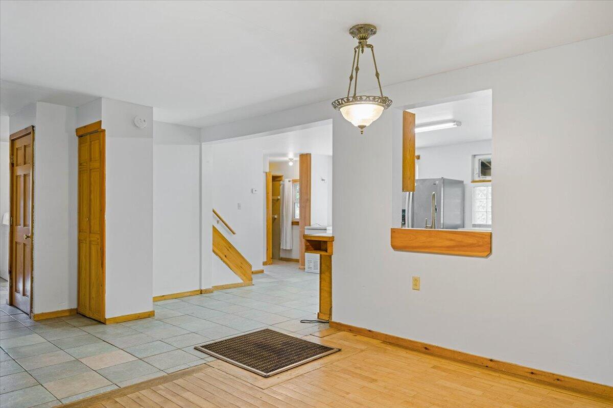 401 Auburn Road Peru ME 04290