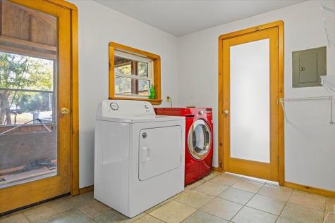 401 Auburn Road Peru ME 04290