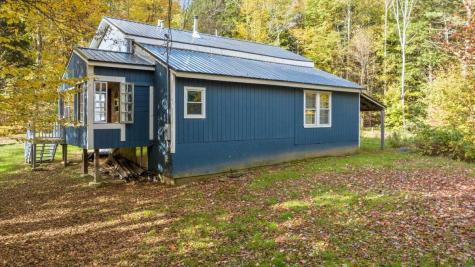 401 Auburn Road Peru ME 04290