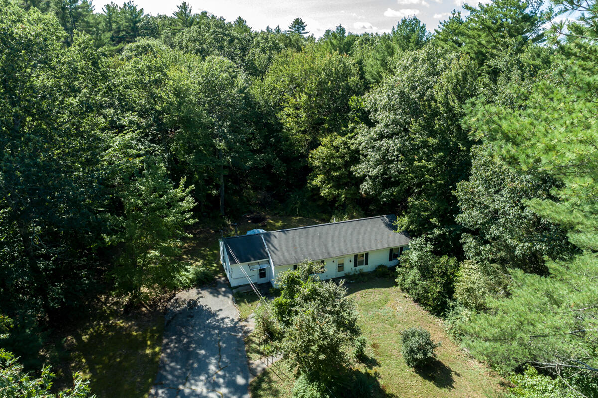 358 Portland Road Gray ME 04039