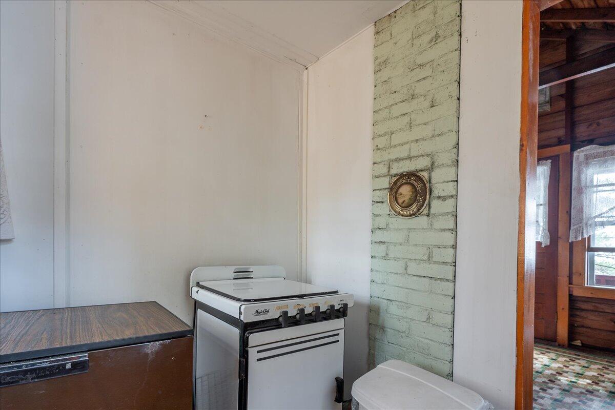 93 Station Lane Warren ME 04864