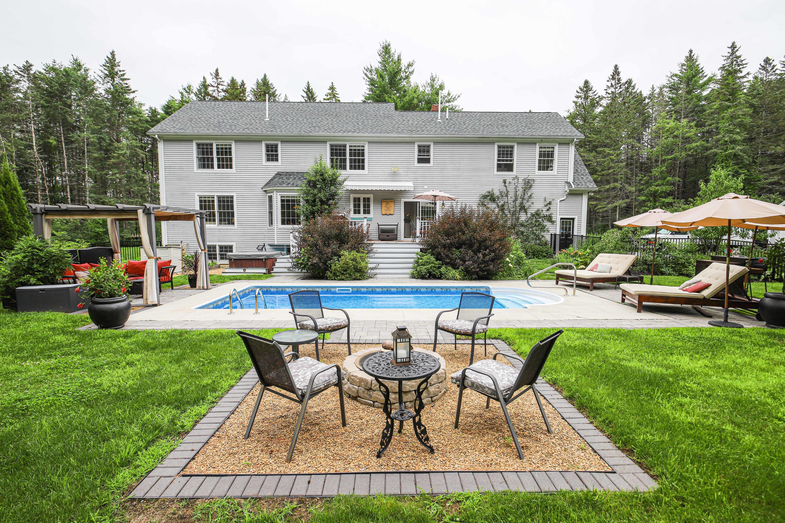 1 Lincoln Farms Road Falmouth ME 04105