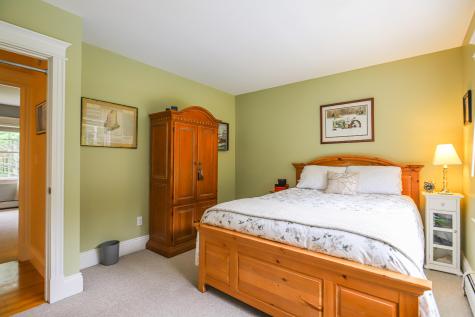 1 Lincoln Farms Road Falmouth ME 04105