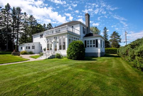 114 19th Avenue Madawaska ME 04756