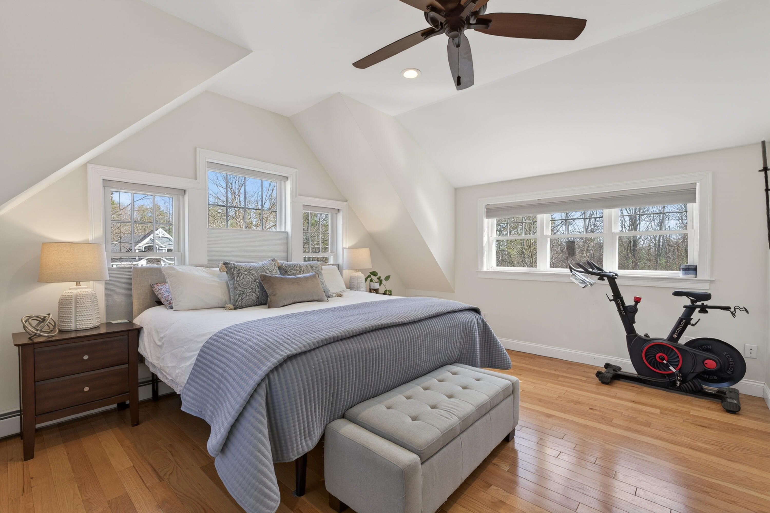 28 Elmwood Avenue Scarborough ME 04074