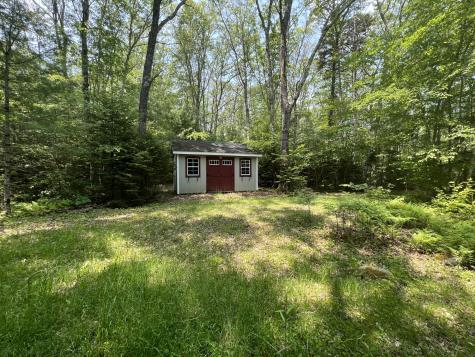 20 Lemeuls Road Bristol ME 04558