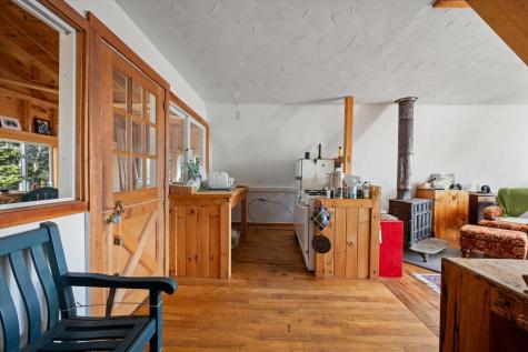 29 Hotel Cove Road Harrington ME 04643