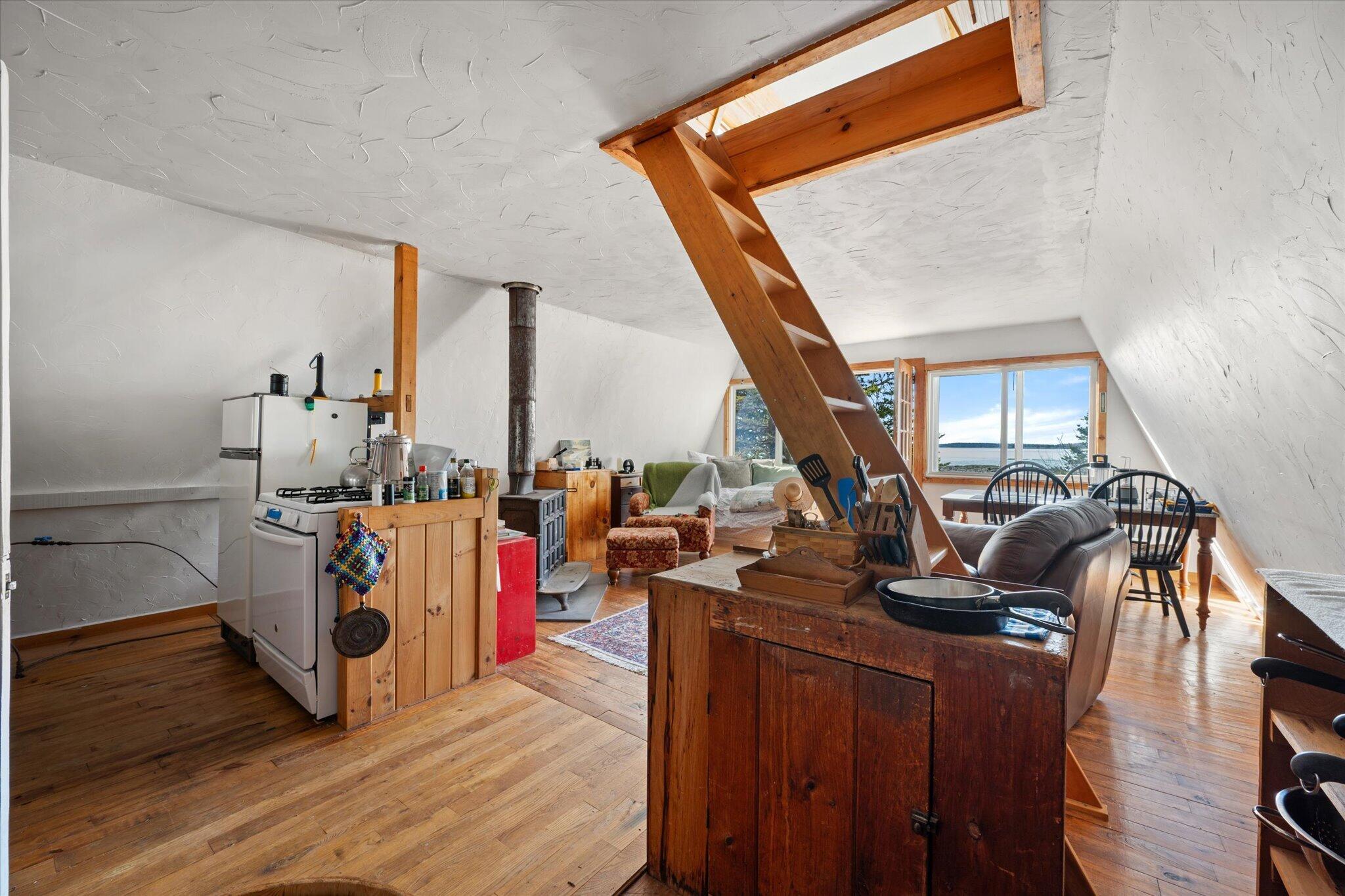 29 Hotel Cove Road Harrington ME 04643