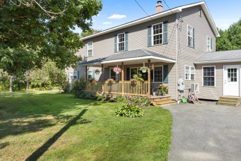 6 Hurds Corner Road Palmyra ME 04965