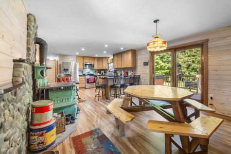 6 Hurds Corner Road Palmyra ME 04965