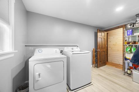 6 Hurds Corner Road Palmyra ME 04965