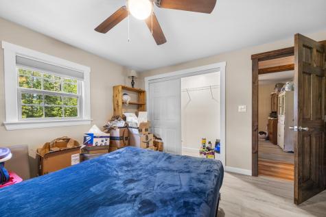 6 Hurds Corner Road Palmyra ME 04965