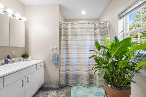 6 Hurds Corner Road Palmyra ME 04965