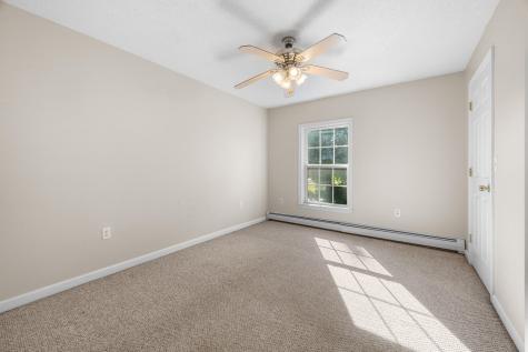 6 Hurds Corner Road Palmyra ME 04965