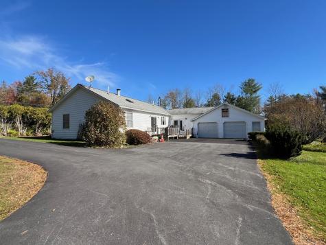 86 North Road Detroit ME 04929