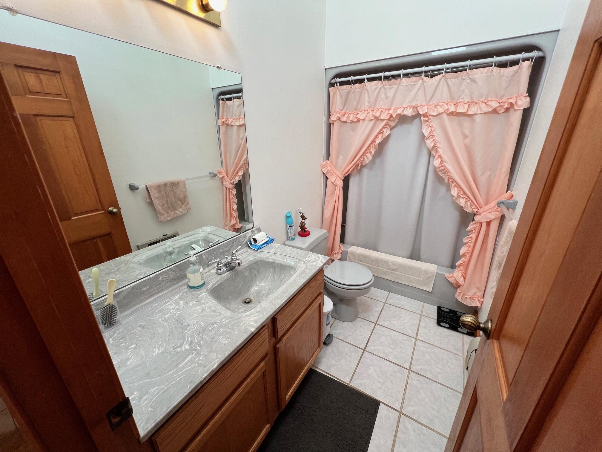 86 North Road Detroit ME 04929