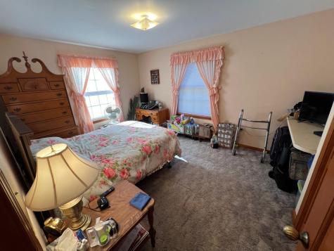 86 North Road Detroit ME 04929