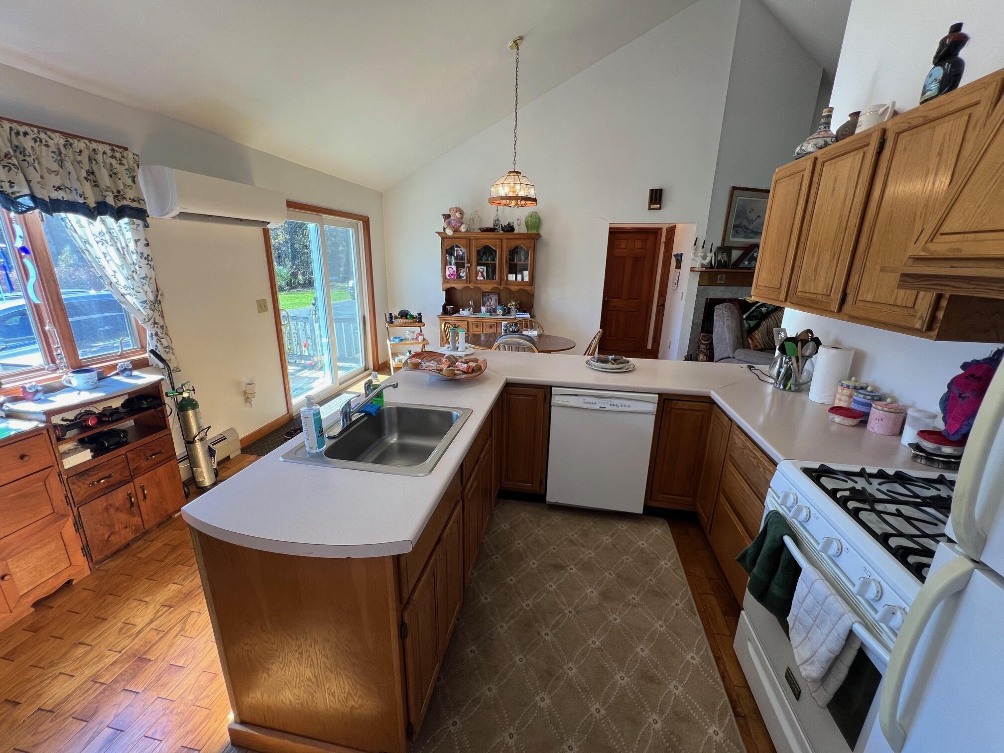 86 North Road Detroit ME 04929