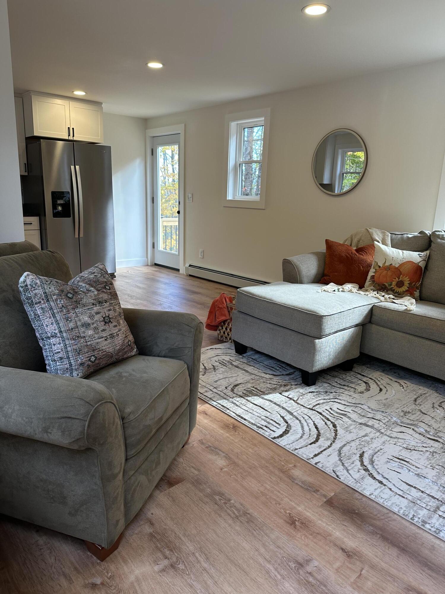 19 Estate Road Naples ME 04055