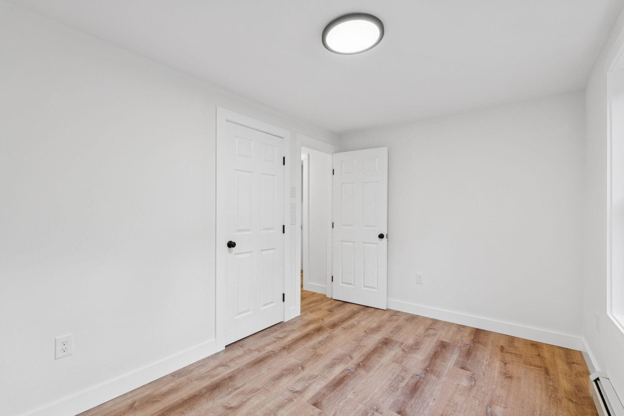 19 Estate Road Naples ME 04055