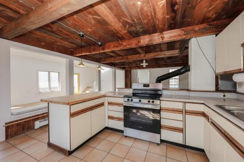 144 Beachwood Avenue Kennebunkport ME 04046
