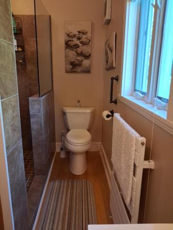 5 Penniman Road Bristol ME 04554