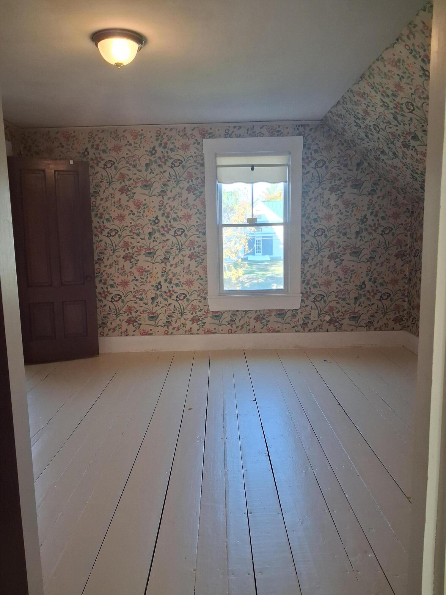 5 Penniman Road Bristol ME 04554