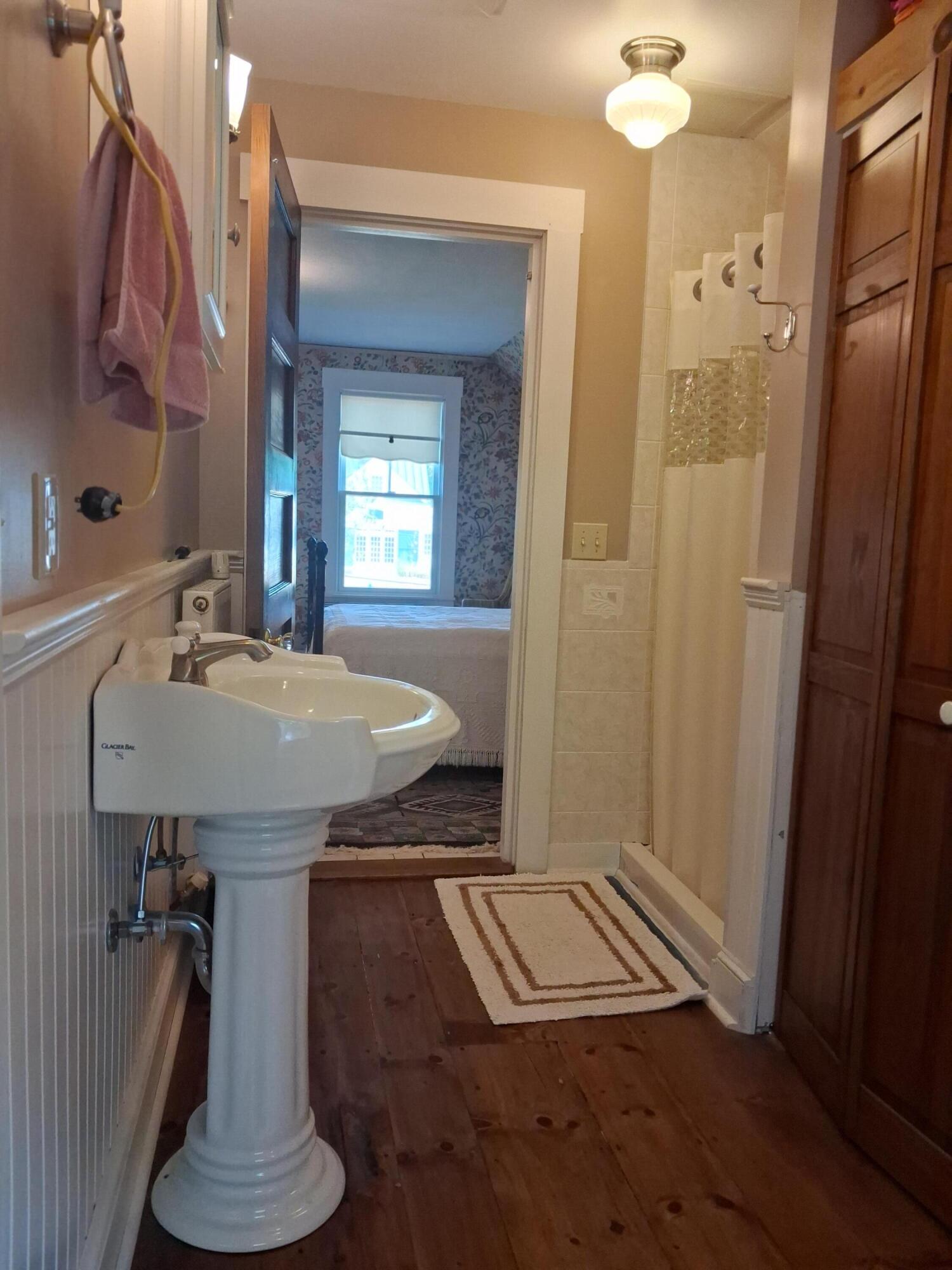 5 Penniman Road Bristol ME 04554