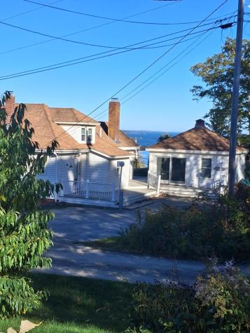 5 Penniman Road Bristol ME 04554