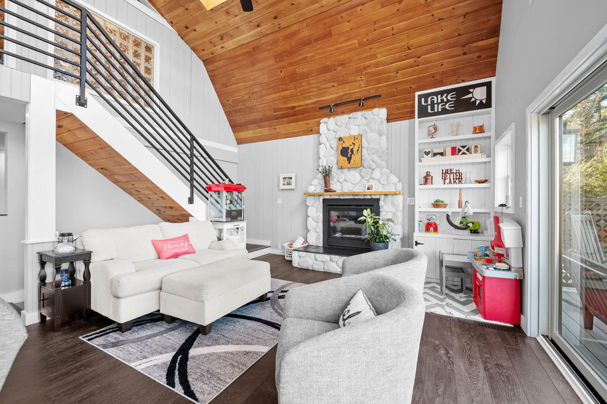 20 Partridge Way Naples ME 04055