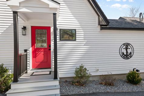 20 Partridge Way Naples ME 04055