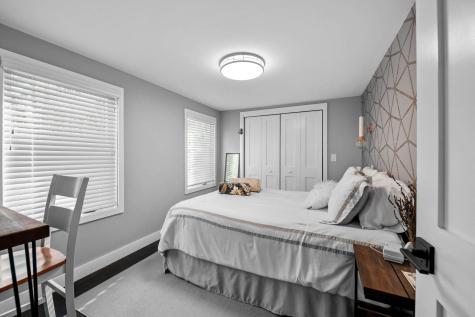 20 Partridge Way Naples ME 04055