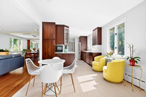 69 Falmouth Road Falmouth ME 04105